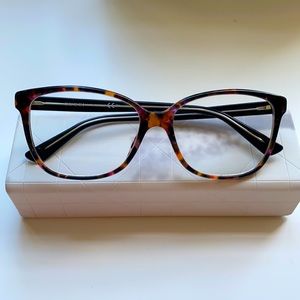Gucci Eyeglasses - GG 3724